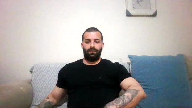 pigeon1111 Live 26-05-2026 Gay Cam spanking legs