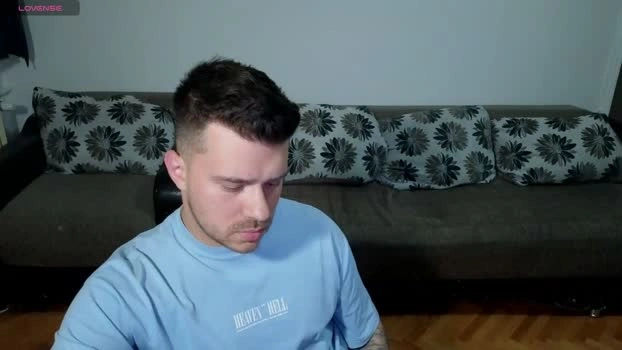 johnnylove22 Live 27-05-2026 Gay Cam Show twink