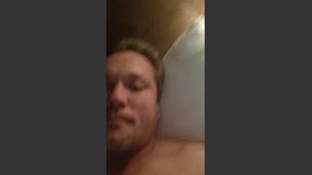 smoke219 Live 27-05-2026 Gay Cam kiss Show