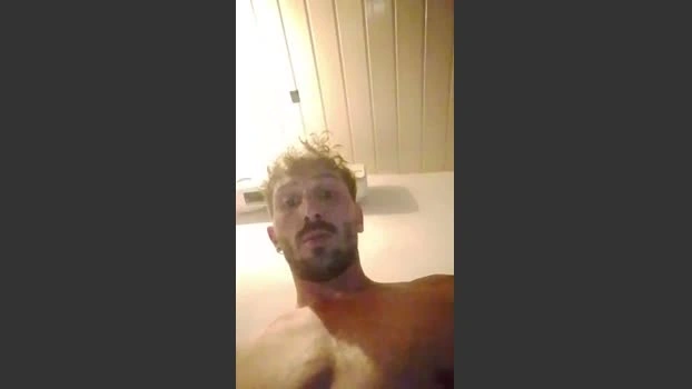 valentinv270391 Live 27-05-2026 Gay Cam strip Topless