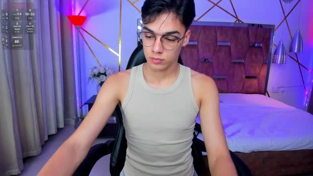 Gerony Live 28-05-2026 Gay Cam Naked ass