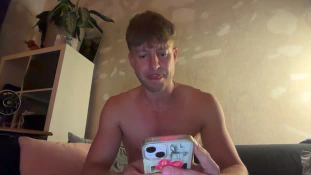 Heikhoe69 Live 27-05-2026 Gay Cam deepthroat sexyfeet