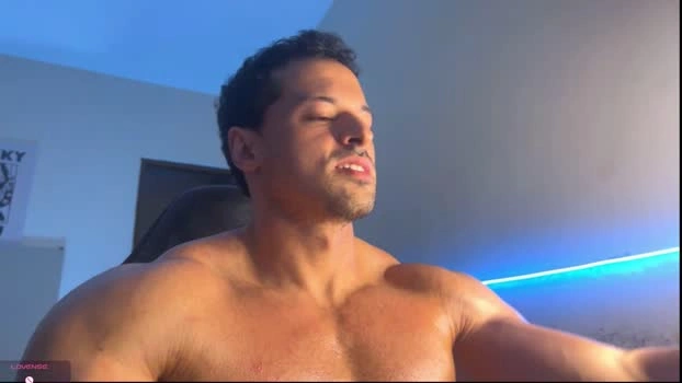 Lucasfit24 Live 29-05-2026 Gay Cam beautiful naughty
