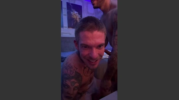 tattooer2 Live 29-05-2026 Gay Cam gag beauty
