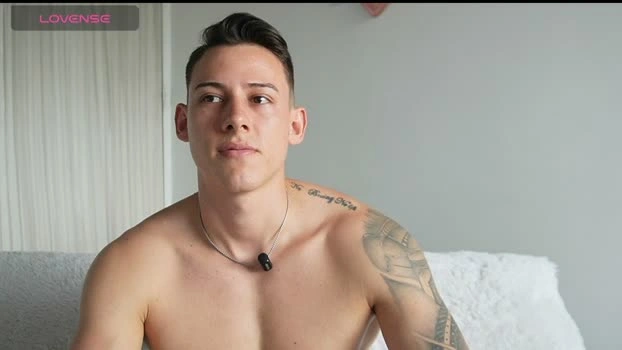 Latino_Milk_99 Live 29-05-2026 Gay Cam sexybody Show