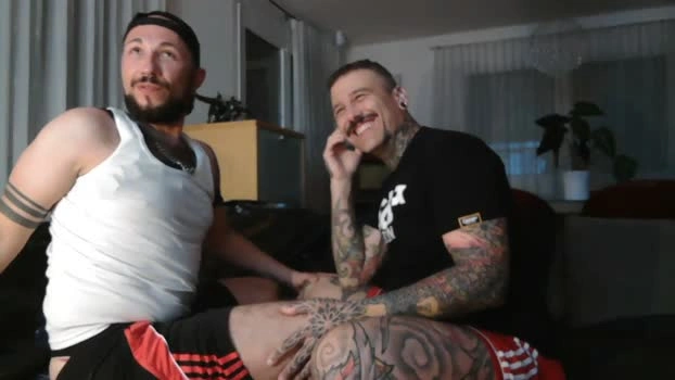 Re_Versatile Live 29-05-2026 Gay Cam Topless bigballs