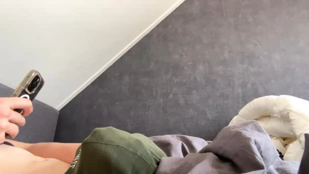 geilejongen21 Live 31-05-2026 Gay Cam cute spanking