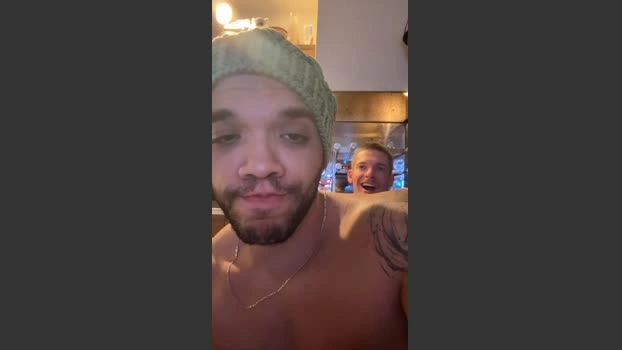 tattooer2 Live 31-05-2026 Gay Cam kiss toys