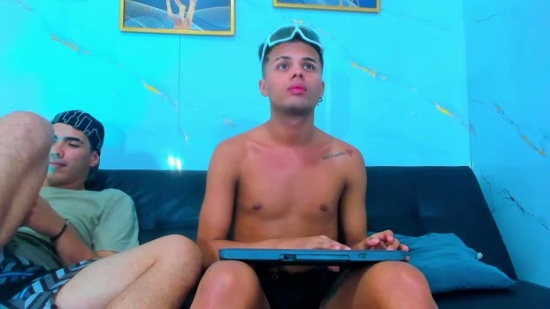 Kheny_mac_1 Live 01-06-2026 Gay Cam Webcam beautiful