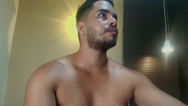 Tommy_John Live 02-06-2026 Gay Cam bicurious naughty