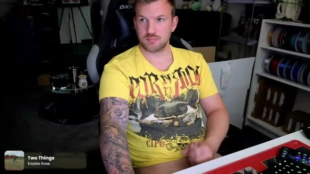 German_Prince Live 04-06-2026 Gay Cam play bicurious
