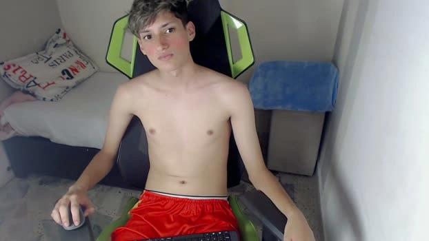 Pablito_junior Live 04-06-2026 Gay Cam spank suck