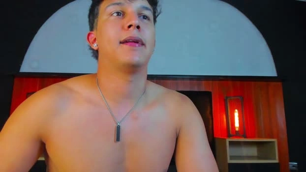 Leo_Savage Live 05-06-2026 Gay Cam sexykitty Recorded