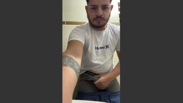 victorhneves888 Live 05-06-2026 Gay Cam strip Naked