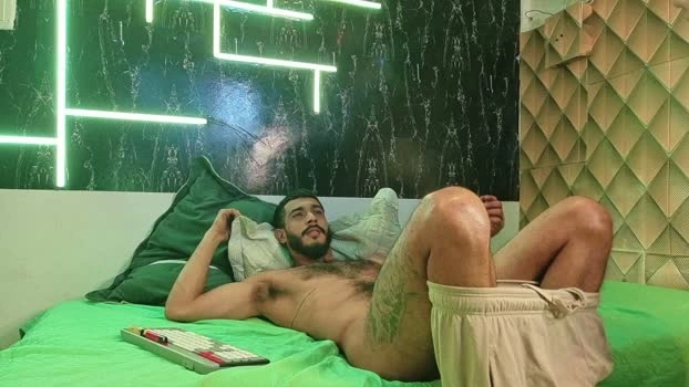 Hazarth Live 05-06-2026 Gay Cam kiss bigdick