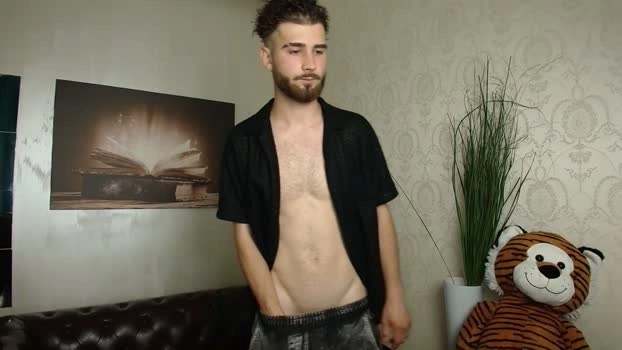 KyloEast Live 06-06-2026 Gay Cam hard bigass