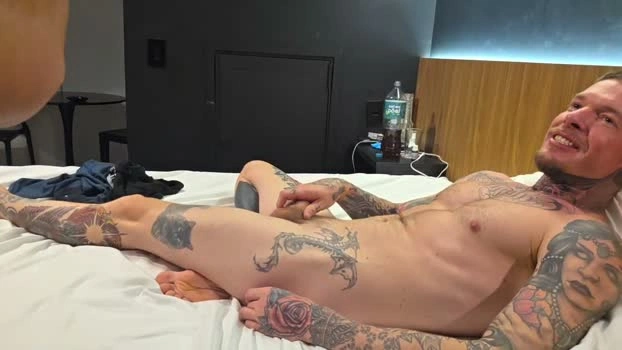 tattooer2 Live 06-06-2026 Gay Cam hardcock sexy