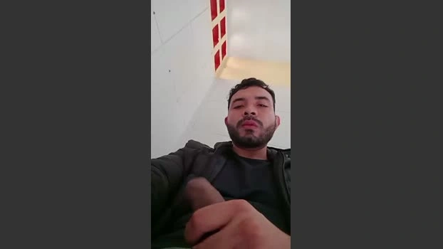 Luisfer98 Live 06-06-2026 Gay Cam big striptease