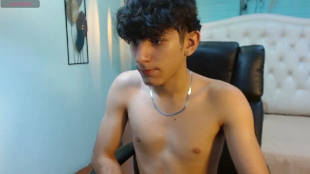 billy_wildd Live 07-06-2026 Gay Cam striptease naked