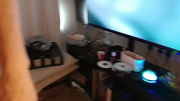 TopButton Live 09-06-2026 Gay Cam kiss sexybody