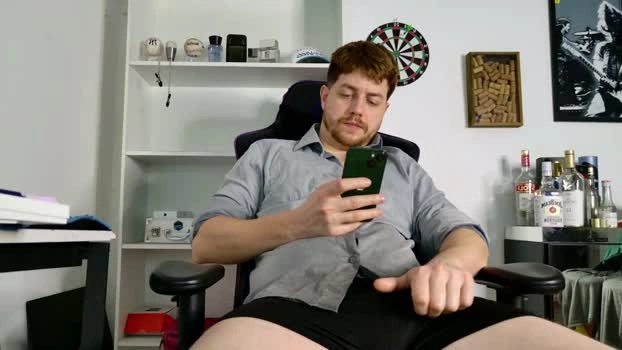 aaronlegend Live 09-06-2026 Gay Cam spank lick