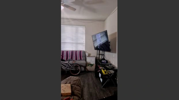 chrislit702 Live 10-06-2026 Gay Cam prettyface bigballs
