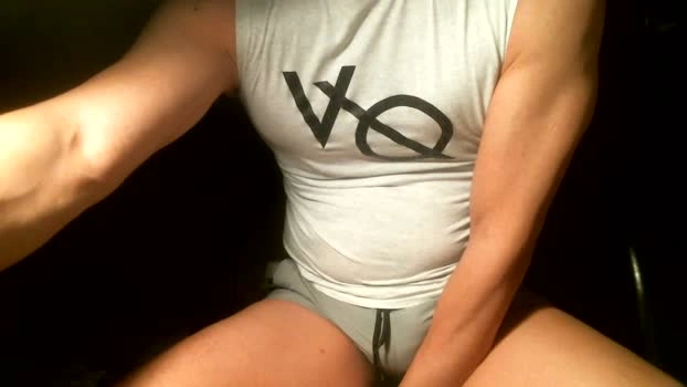 kinnikulove Live 09-06-2026 Gay Cam jerkoff fuckass