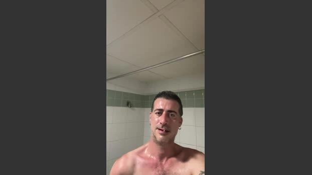 Pollon29_cm Live 10-06-2026 Gay Cam fingers ass