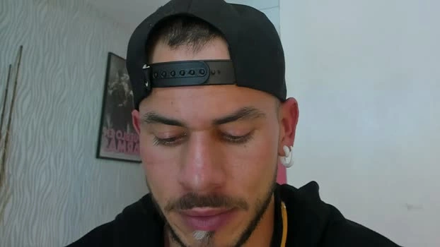 dylan_jacobx Live 11-06-2026 Gay Cam oral legs
