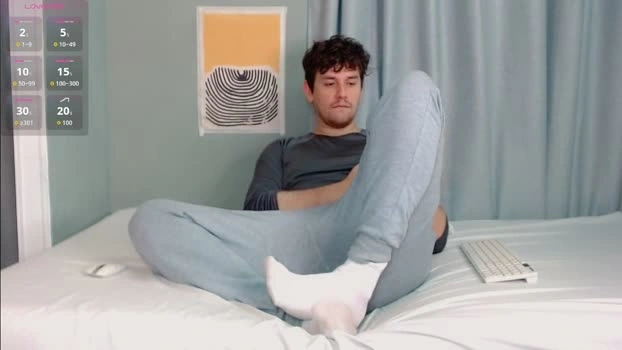 Elio_520 Live 11-06-2026 Gay Cam bigdick lick