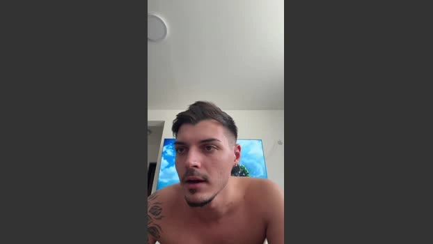 ThomasRM98 Live 11-06-2026 Gay Cam kissing Pretty