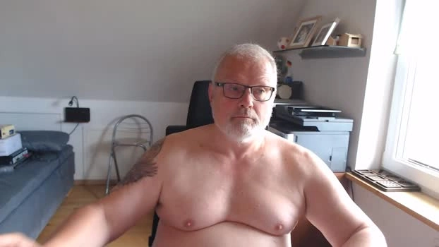 Mastschwein01 Live 14-06-2026 Gay Cam playtime fuckher