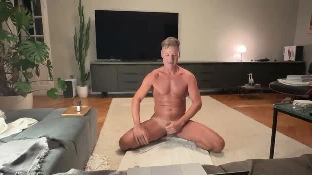 speedomuscle Live 14-06-2026 Gay Cam bigdick fingers