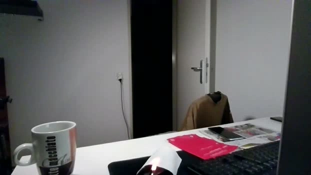 ALPHA_HUNK Live 14-06-2026 Gay Cam strip gag