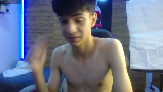 maxim_rod Live 14-06-2026 Gay Cam orgasm fuck