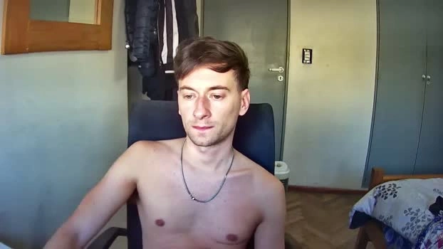 brunonavarro Live 15-06-2026 Gay Cam show suckcock