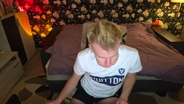 1europe Live 17-06-2026 Gay Cam deep jerkoff