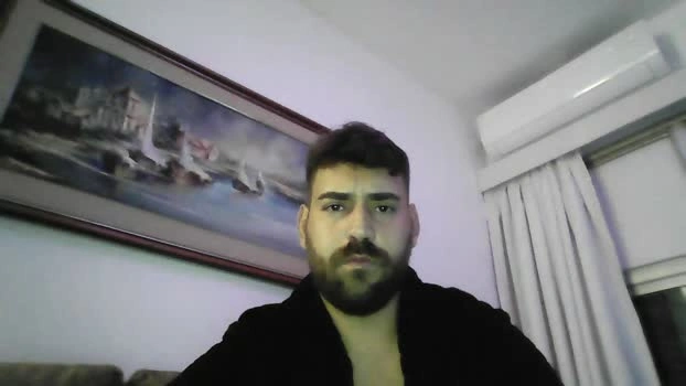 caiorio2 Live 17-06-2026 Gay Cam spanking kiss