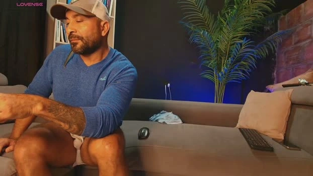 straightboysx Live 17-06-2026 Gay Cam harddick legs