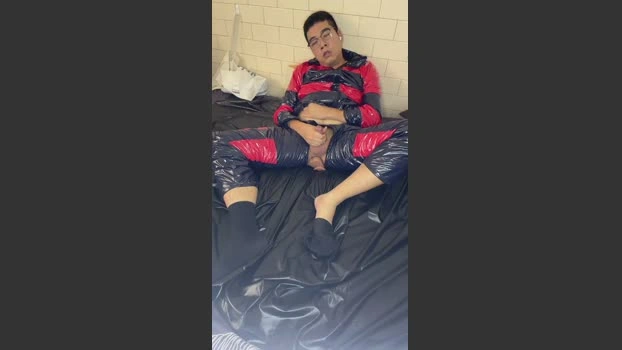 Cum4rush Live 18-06-2026 Gay Cam natural spanking