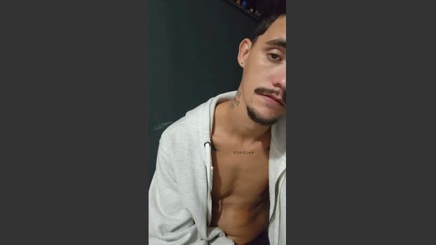 Levi_Henrique Live 18-06-2026 Gay Cam hot bigdick