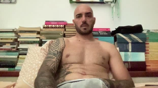 alessandromori9 Live 18-06-2026 Gay Cam jackoff horny