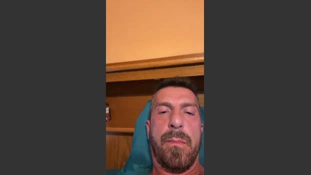 builder1 Live 18-06-2026 Gay Cam Show bicurious