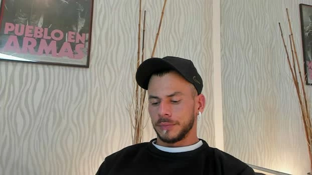dylan_jacobx Live 18-06-2026 Gay Cam playtime Gay