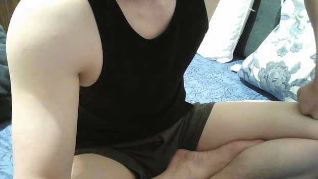 v952236027 Live 17-06-2026 Gay Cam lick sexyfeet