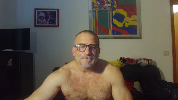915051 Live 18-06-2026 Gay Cam moan suckshow