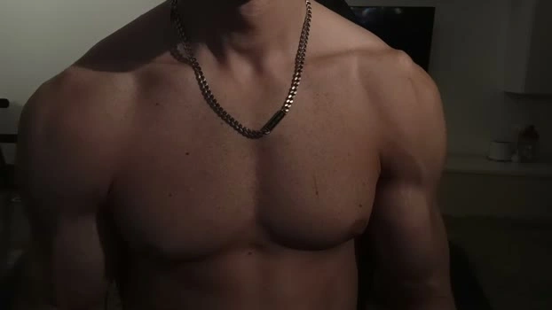 Frabroker Live 18-06-2026 Gay Cam moan Topless