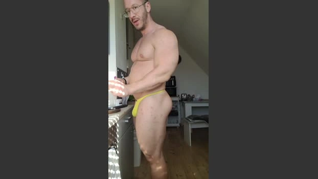 yumyum18 Live 18-06-2026 Gay Cam spank Nude