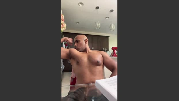 Beachmusclefit Live 20-06-2026 Gay Cam kink lick