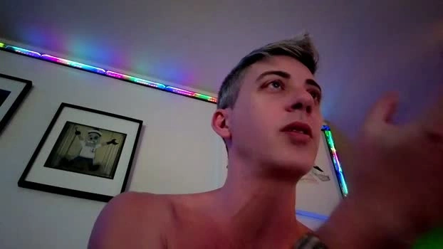 HuGo4K Live 19-06-2026 Gay Cam bigtoys deepthroat